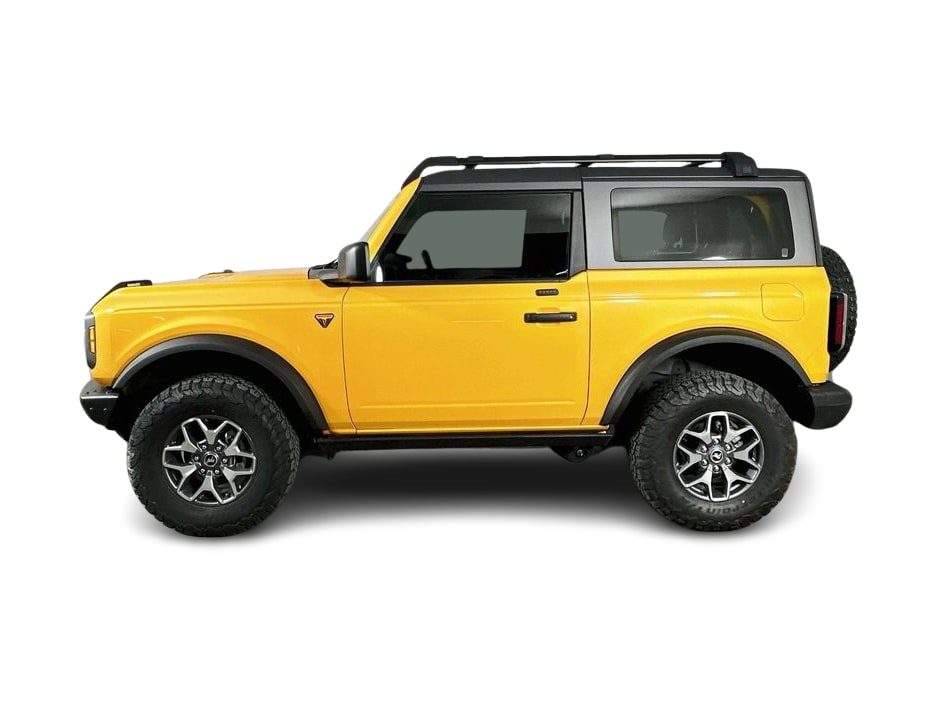 Thumbnail: 2021 Ford Bronco - 3