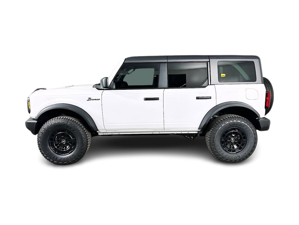 Thumbnail: 2026 Ford Bronco - 3