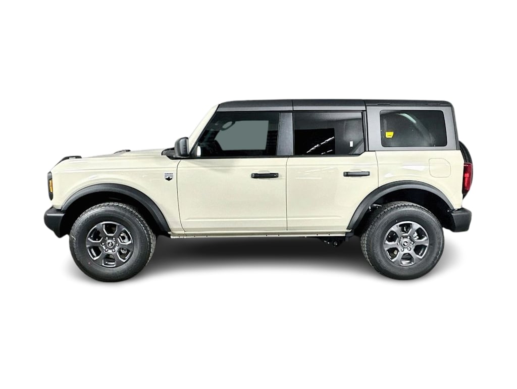 Thumbnail: 2026 Ford Bronco - 3