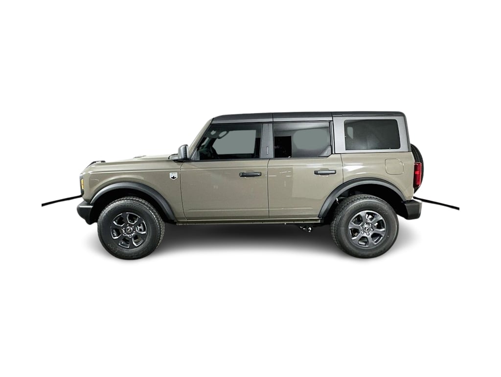 Thumbnail: 2026 Ford Bronco - 3