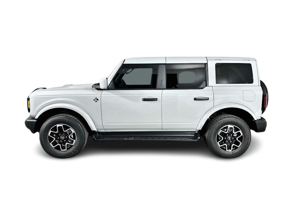 Thumbnail: 2026 Ford Bronco - 3