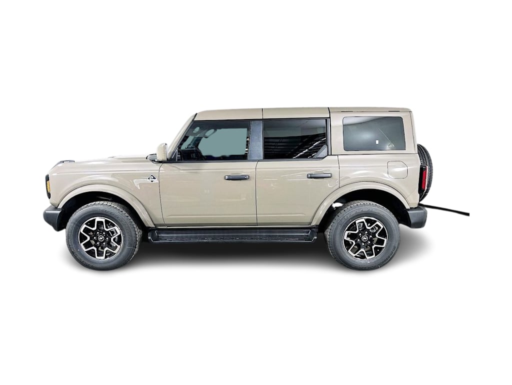 Thumbnail: 2026 Ford Bronco - 3