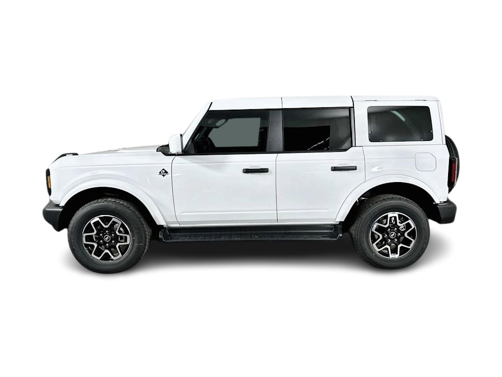 Thumbnail: 2026 Ford Bronco - 3