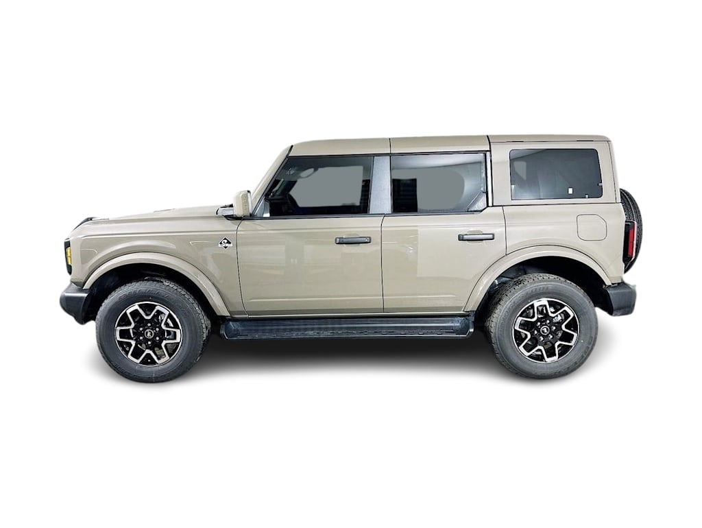 Thumbnail: 2026 Ford Bronco - 3
