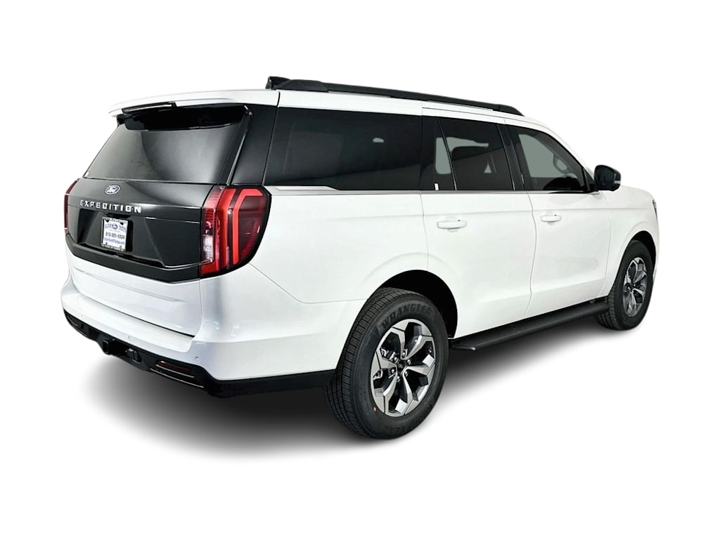 Thumbnail: 2027 Ford Expedition - 24