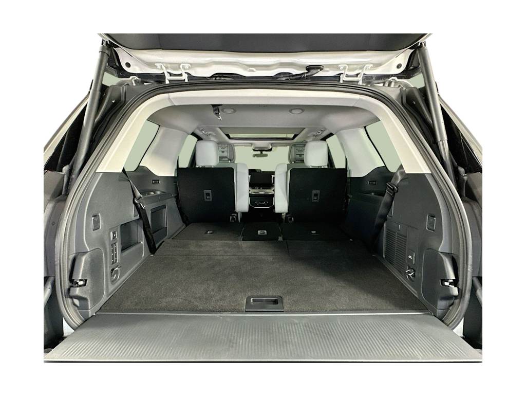 Thumbnail: 2027 Ford Expedition - 17