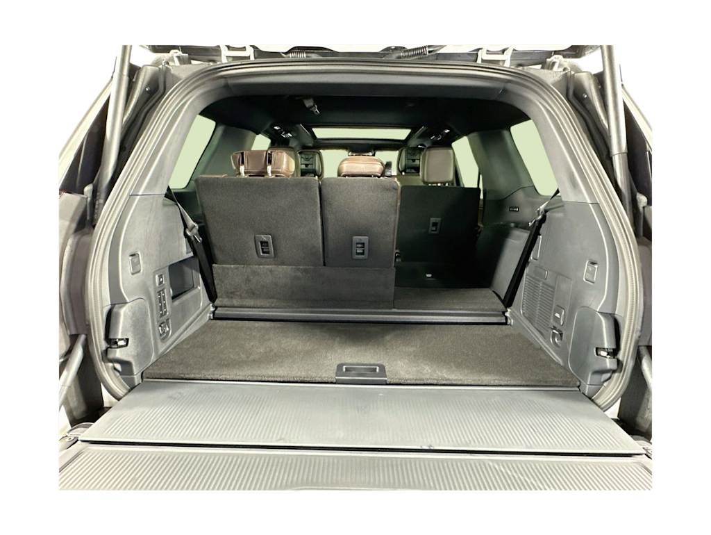 Thumbnail: 2027 Ford Expedition - 17