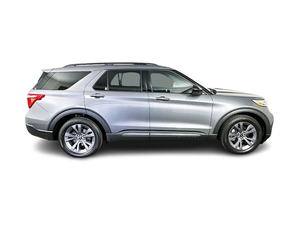 Thumbnail: 2022 Ford Explorer - 26