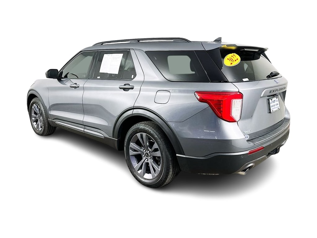 Thumbnail: 2022 Ford Explorer - 4