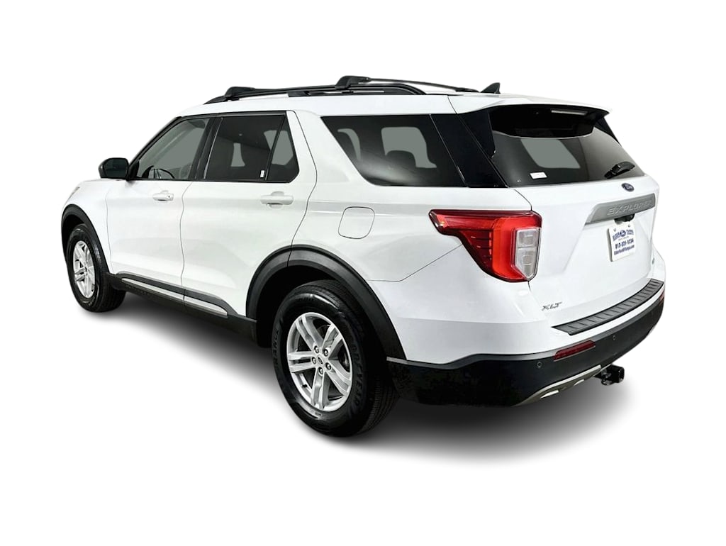 Thumbnail: 2021 Ford Explorer - 4