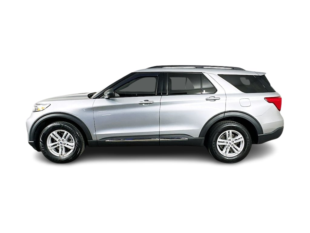 Thumbnail: 2023 Ford Explorer - 3