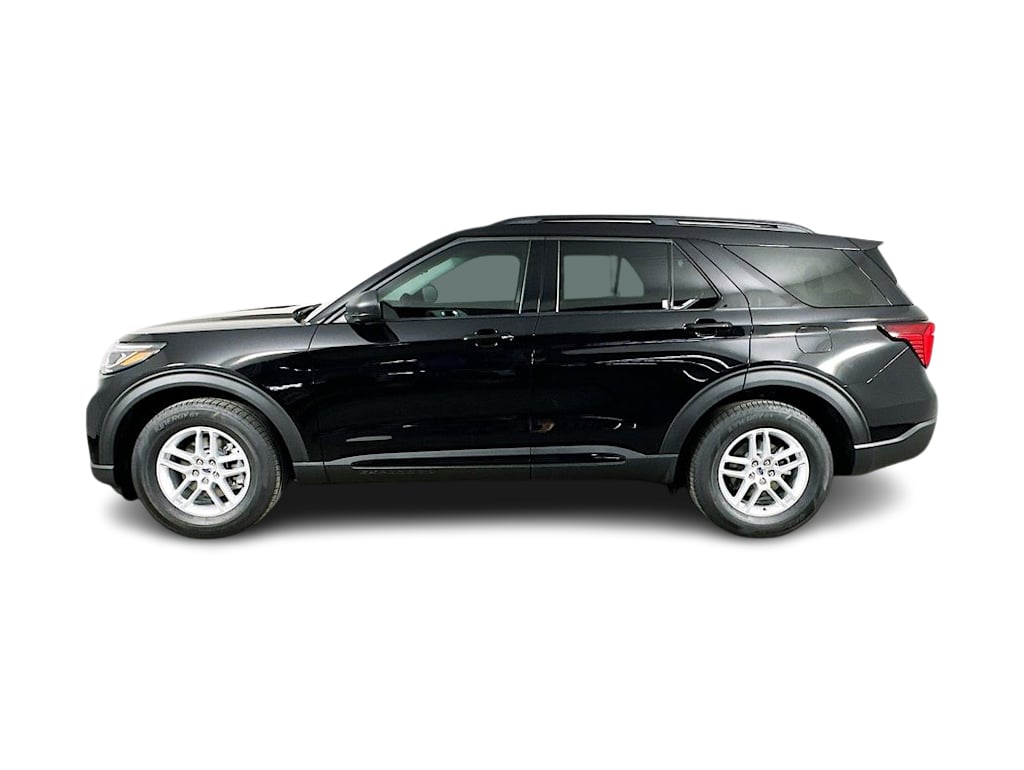 Thumbnail: 2026 Ford Explorer - 3