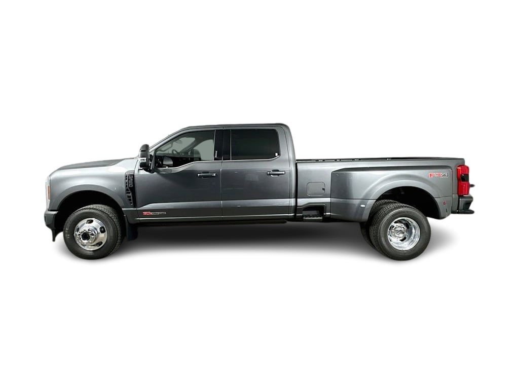 Thumbnail: 2027 Ford F-350 - 3