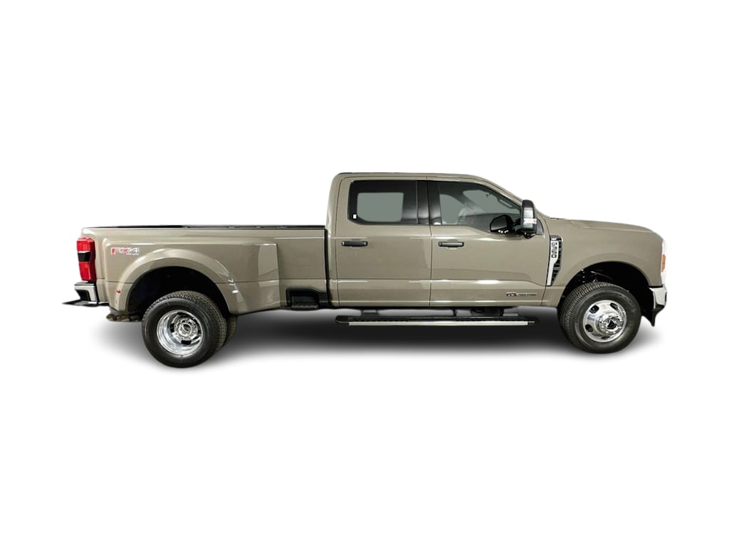 Thumbnail: 2026 Ford F-350 - 26