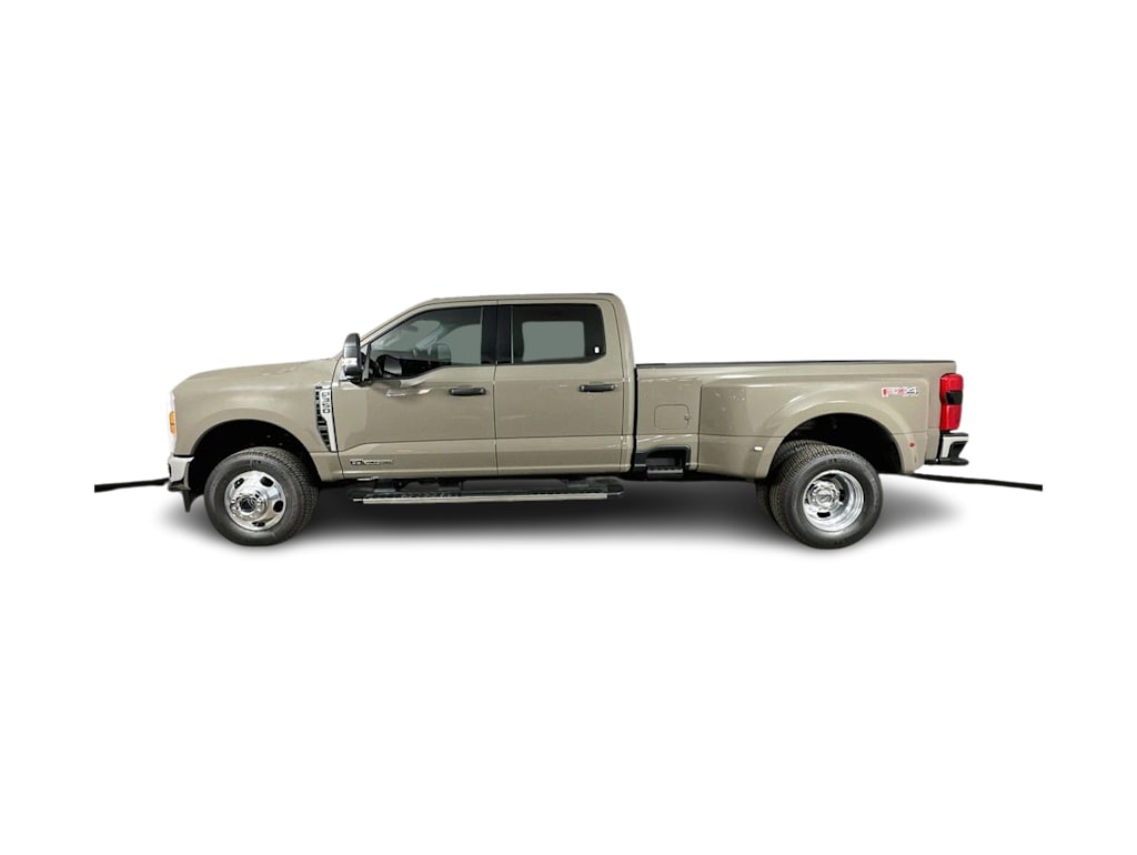 Thumbnail: 2026 Ford F-350 - 3