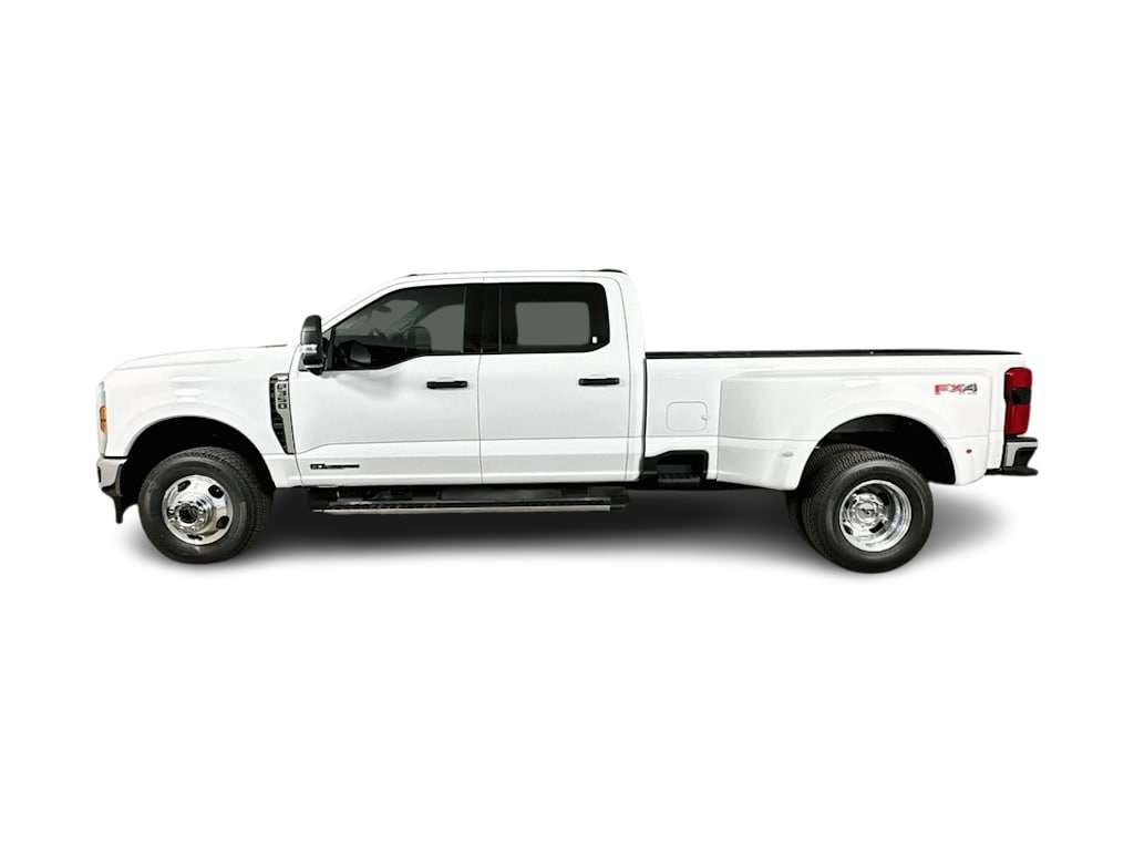 Thumbnail: 2026 Ford F-350 - 3