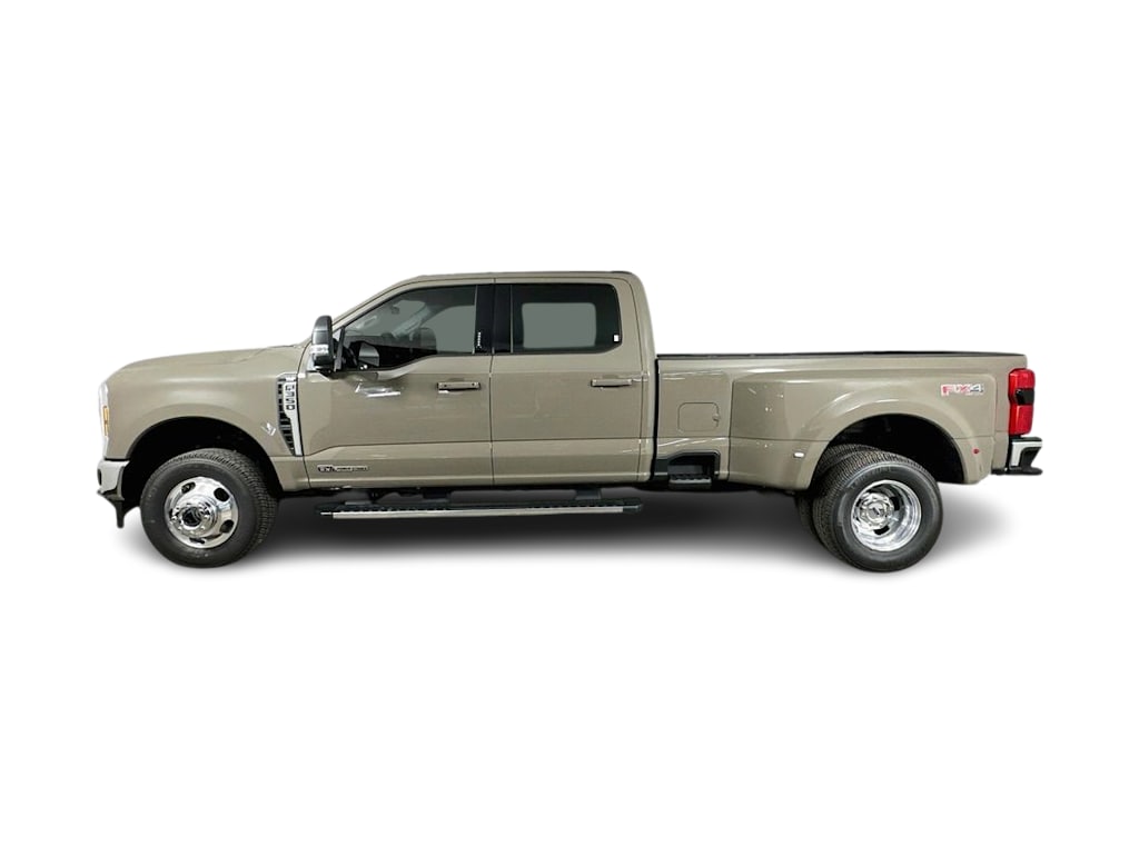 Thumbnail: 2026 Ford F-350 - 3