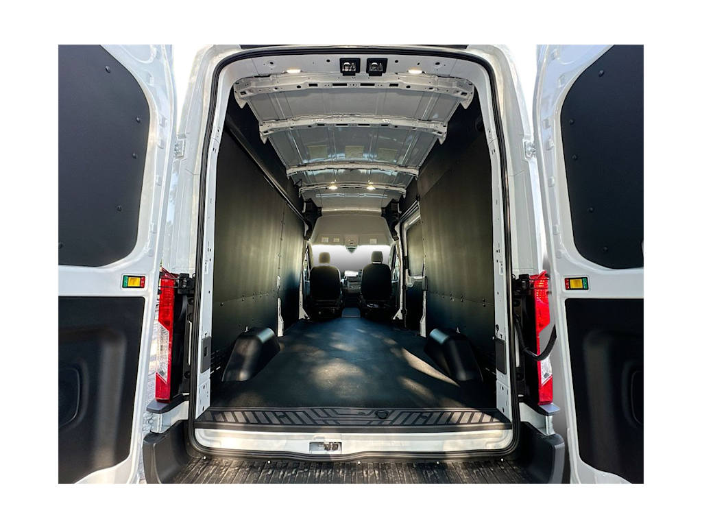 Thumbnail: 2026 Ford Transit Series - 18
