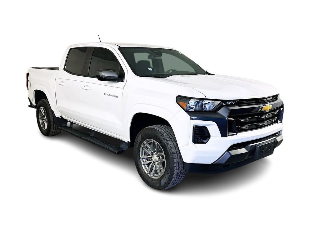 Thumbnail: 2023 Chevrolet Colorado - 24