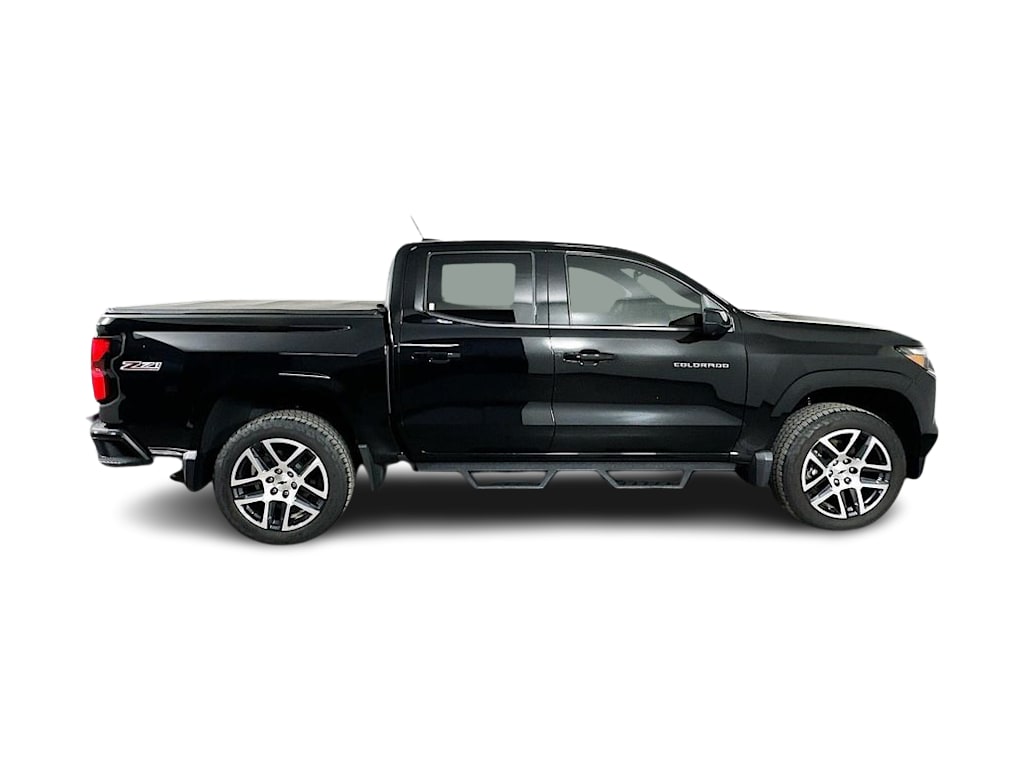 Thumbnail: 2024 Chevrolet Colorado - 26