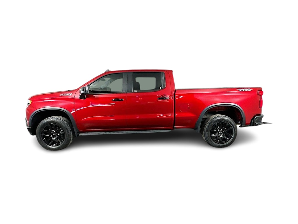 Thumbnail: 2022 Chevrolet Silverado 1500 - 3