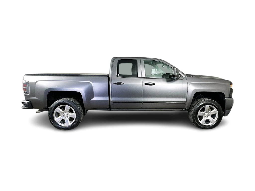 Thumbnail: 2017 Chevrolet Silverado 1500 - 23