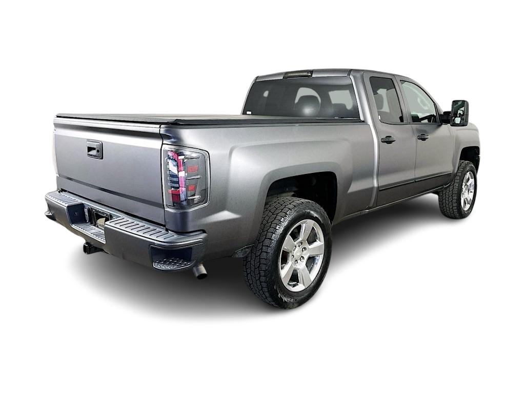 Thumbnail: 2017 Chevrolet Silverado 1500 - 22