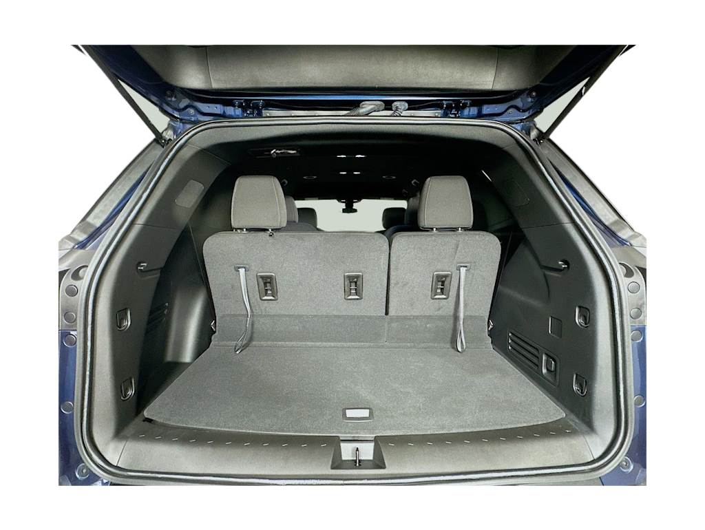 Thumbnail: 2023 Chevrolet Traverse - 19