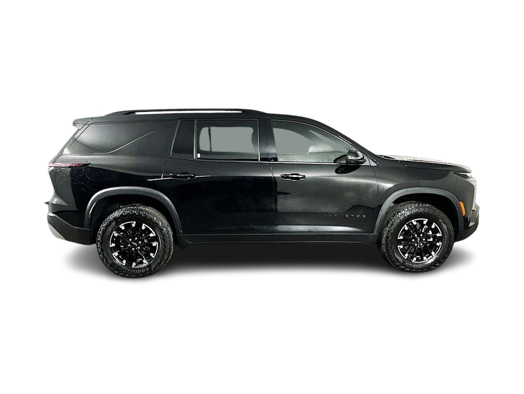 Thumbnail: 2025 Chevrolet Traverse - 25