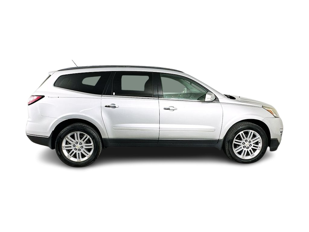 Thumbnail: 2015 Chevrolet Traverse - 26