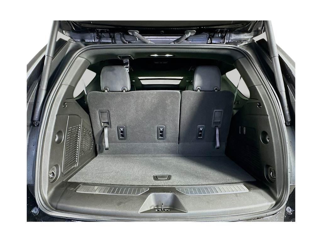 Thumbnail: 2023 Chevrolet Tahoe - 19