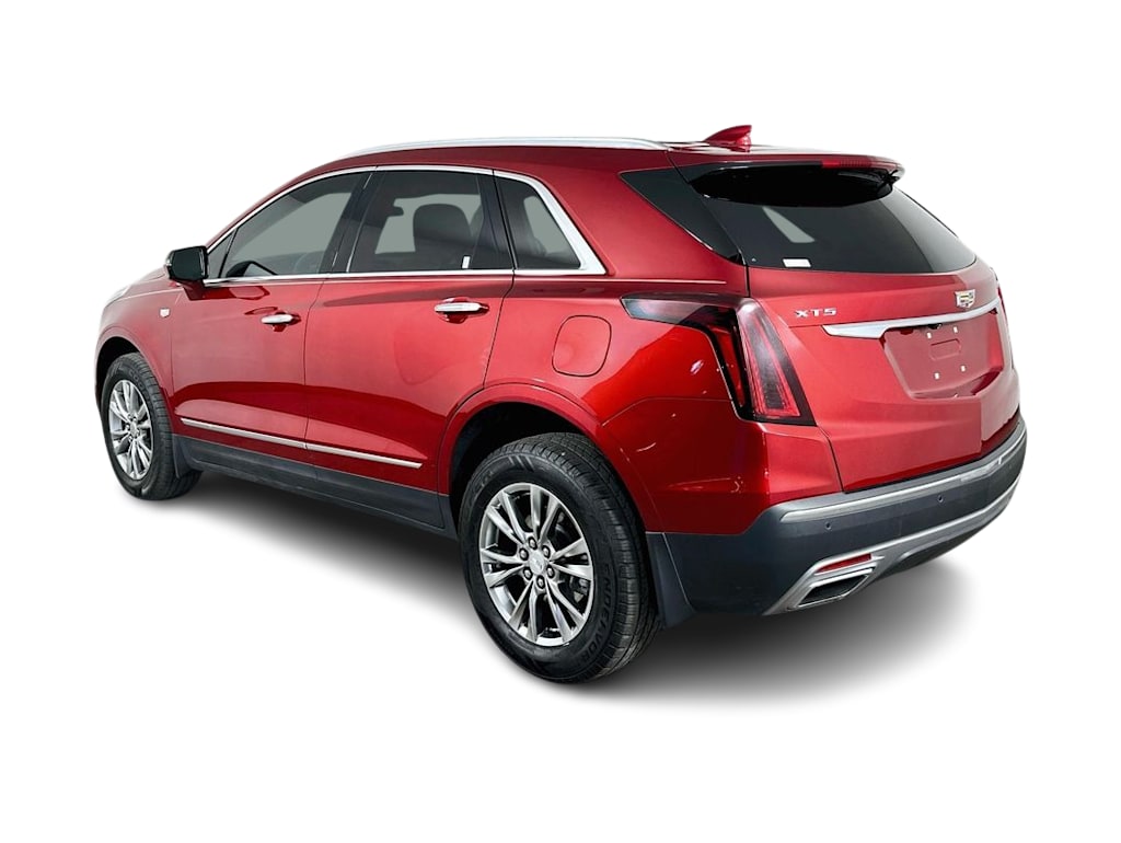 Thumbnail: 2021 Cadillac XT5 - 4