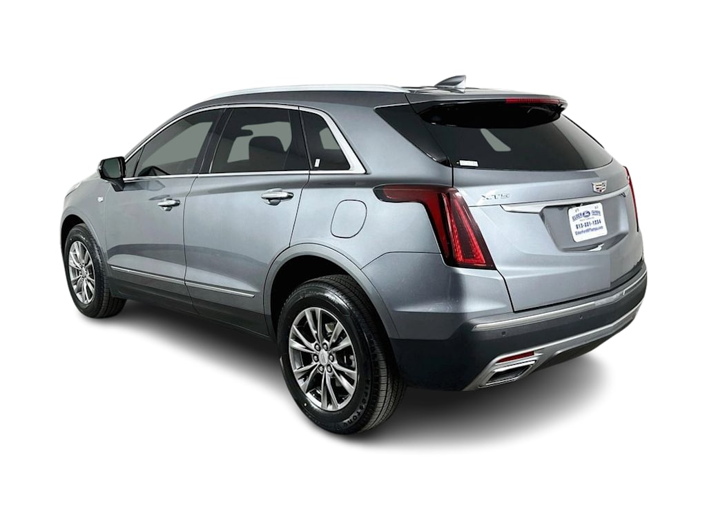 Thumbnail: 2021 Cadillac XT5 - 4