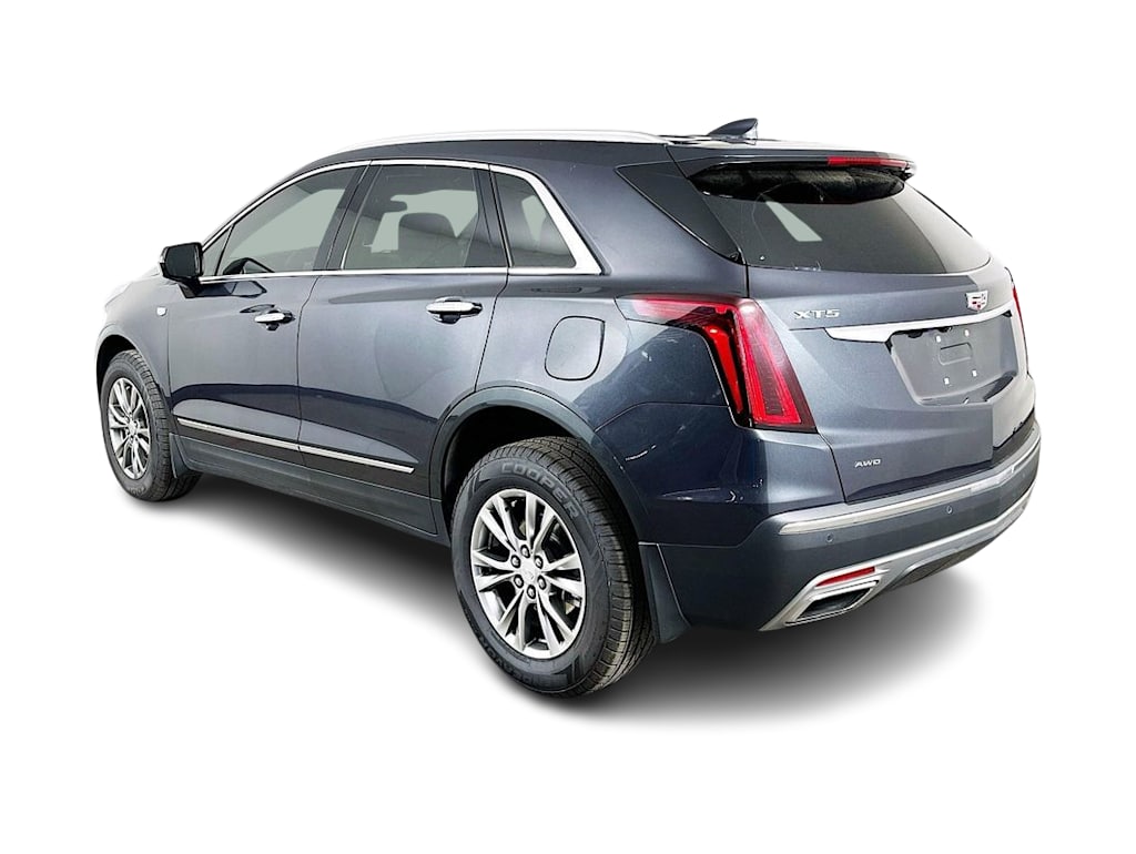 Thumbnail: 2023 Cadillac XT5 - 4