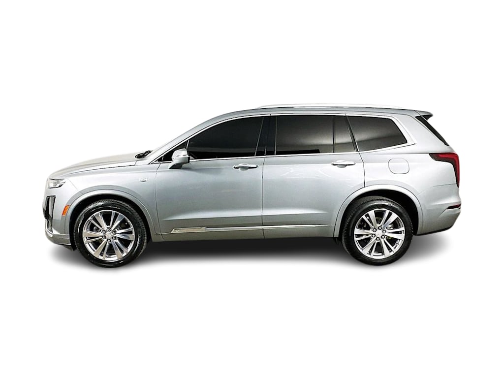 Thumbnail: 2023 Cadillac XT6 - 3