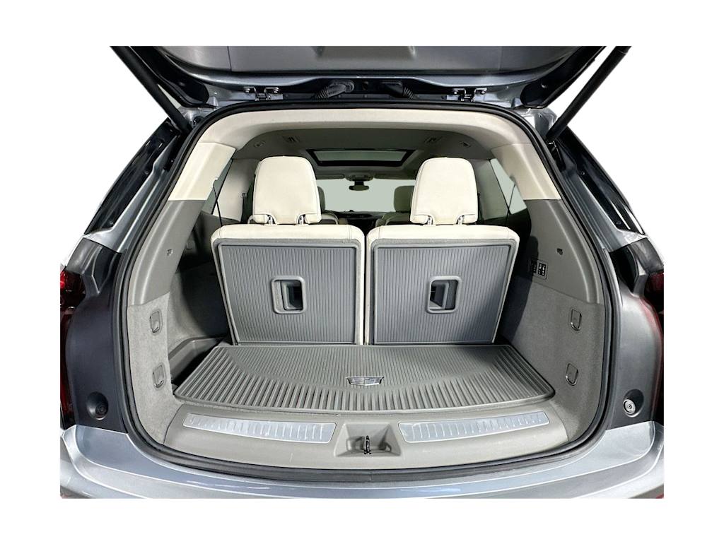 Thumbnail: 2024 Cadillac XT6 - 18