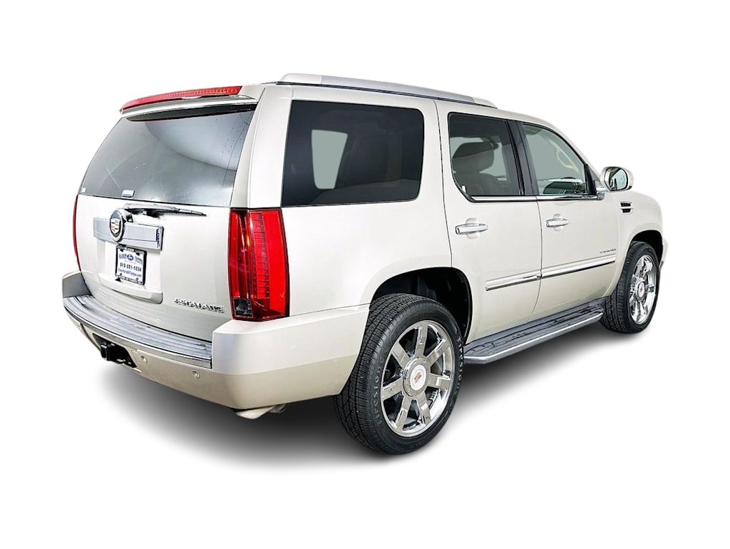 Thumbnail: 2014 Cadillac Escalade - 25