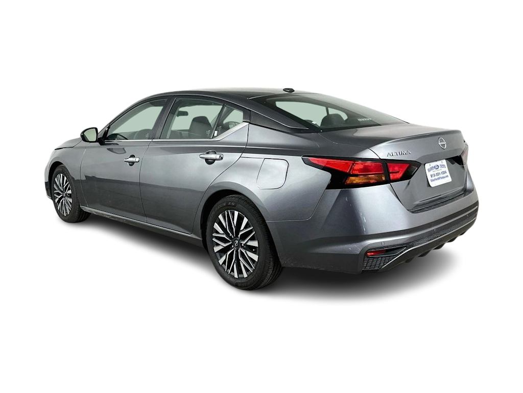 Thumbnail: 2024 Nissan Altima - 4