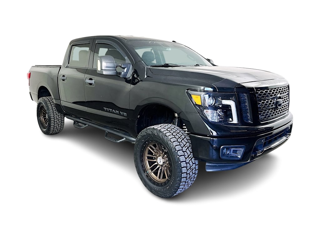 2018 Nissan Titan SV 23