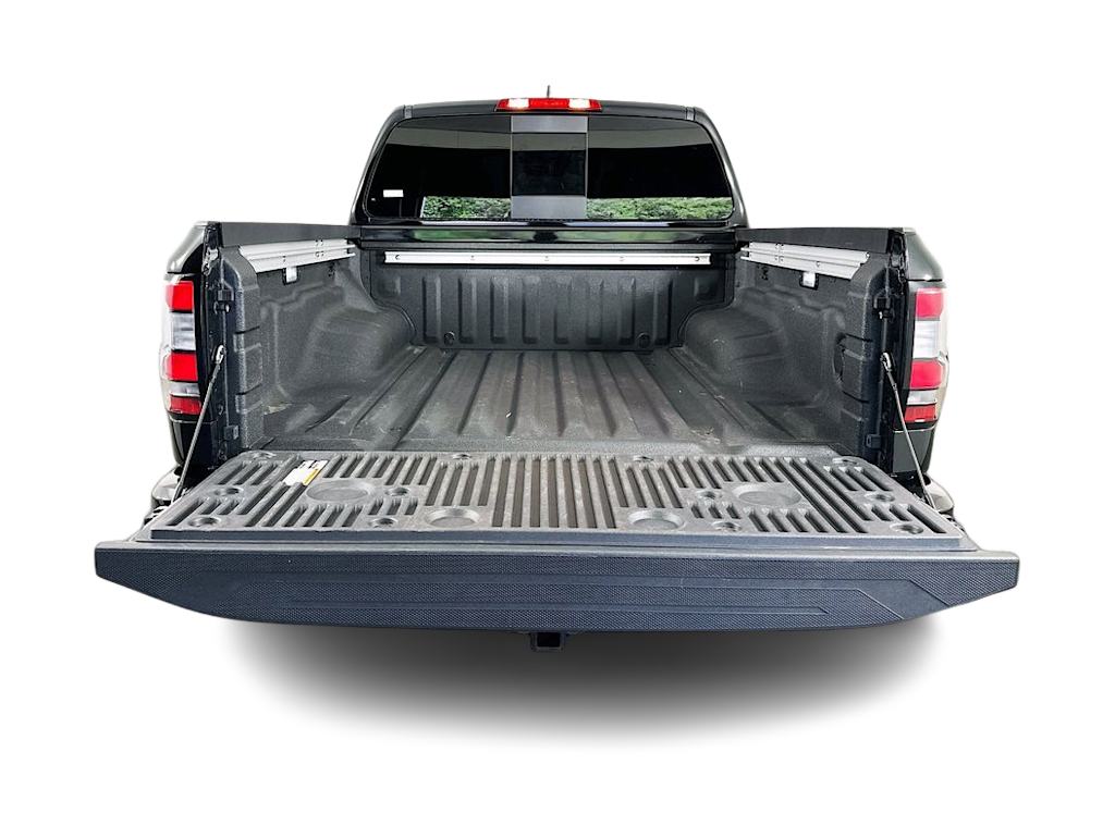 Thumbnail: 2025 Nissan Frontier - 18