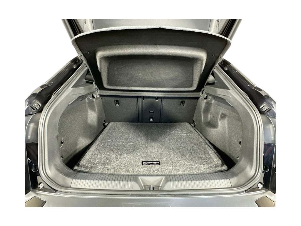 Thumbnail: 2023 Volkswagen ID.4 - 16