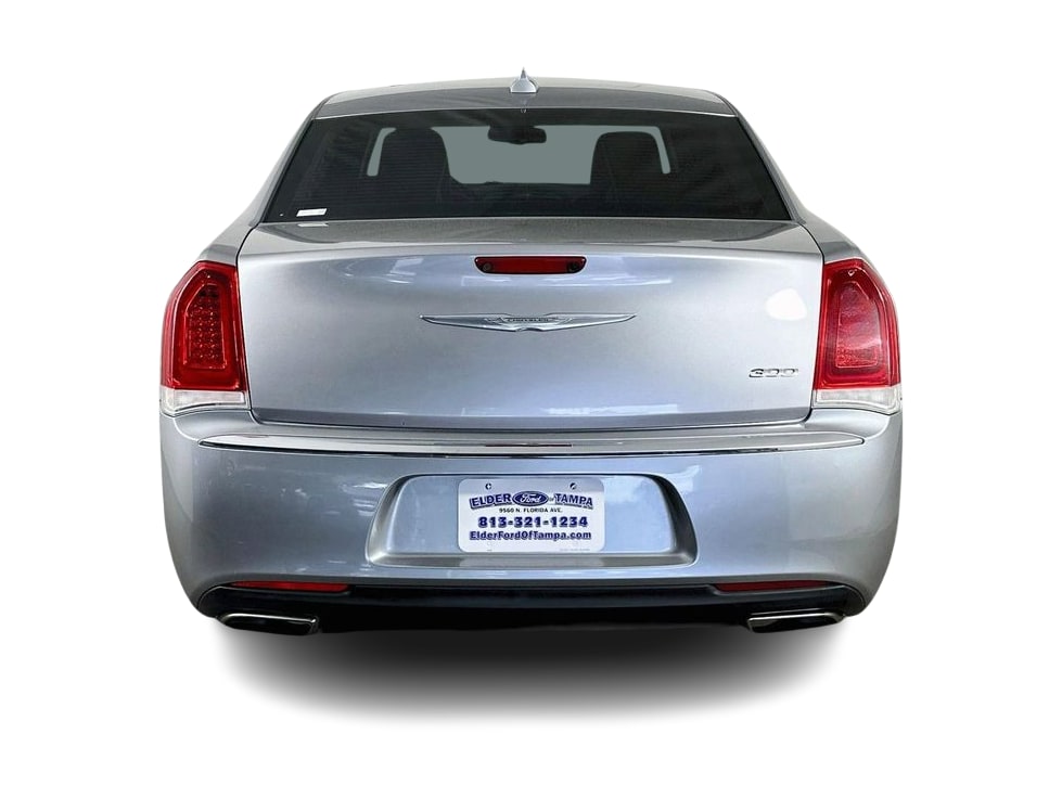 Thumbnail: 2015 Chrysler 300 - 5