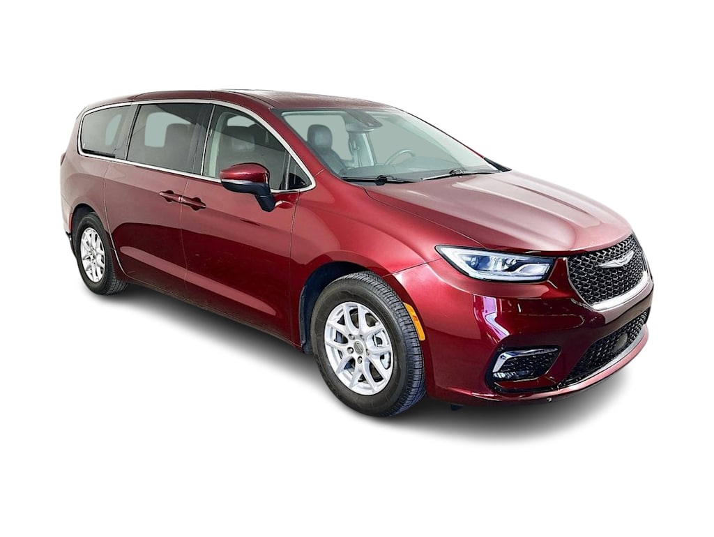 Thumbnail: 2023 Chrysler Pacifica - 24