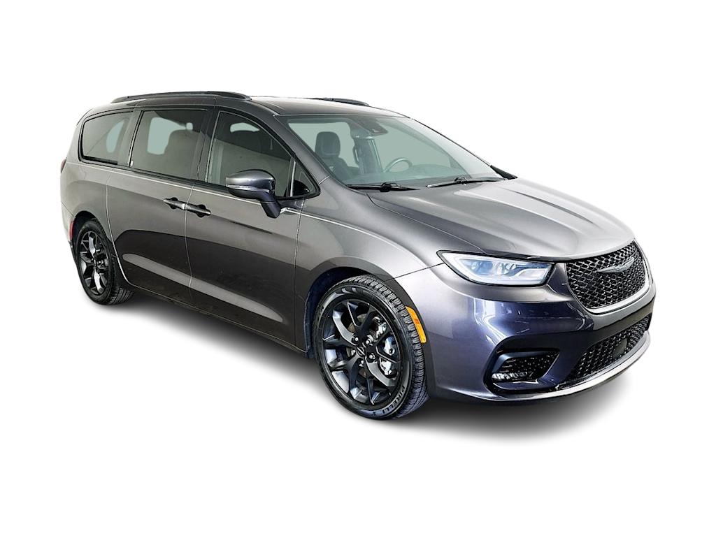 Thumbnail: 2021 Chrysler Pacifica - 24