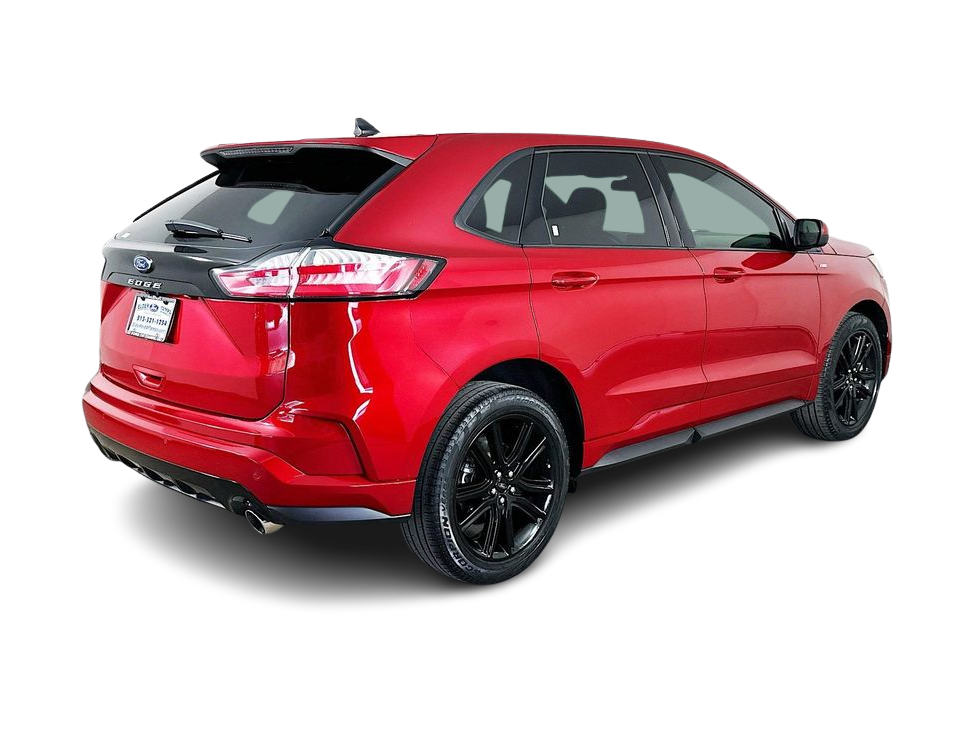 Thumbnail: 2021 Ford Edge - 25