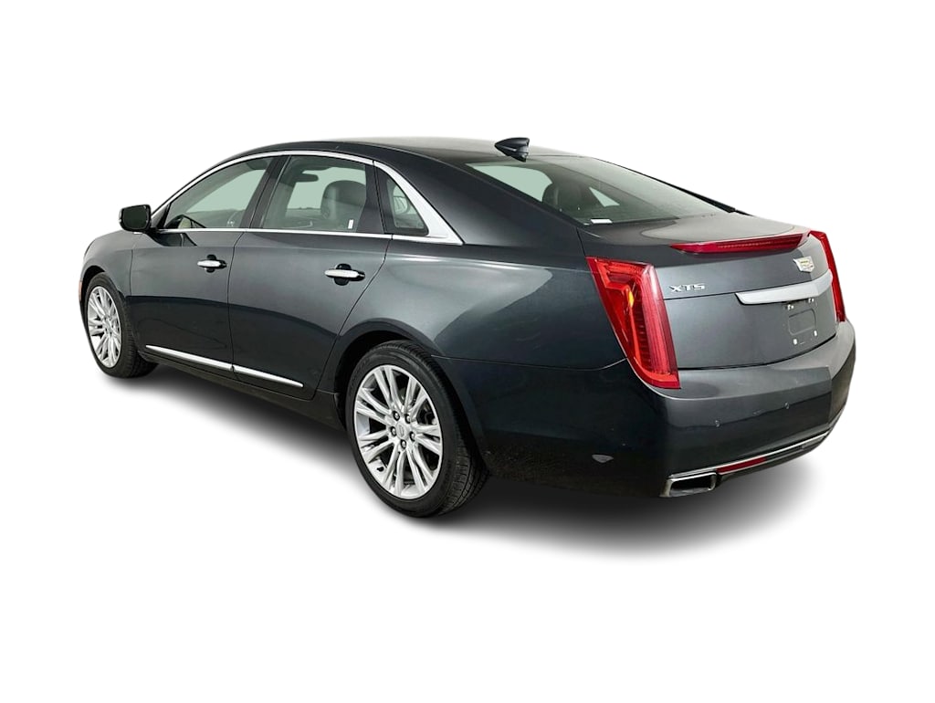 Thumbnail: 2016 Cadillac XTS - 4