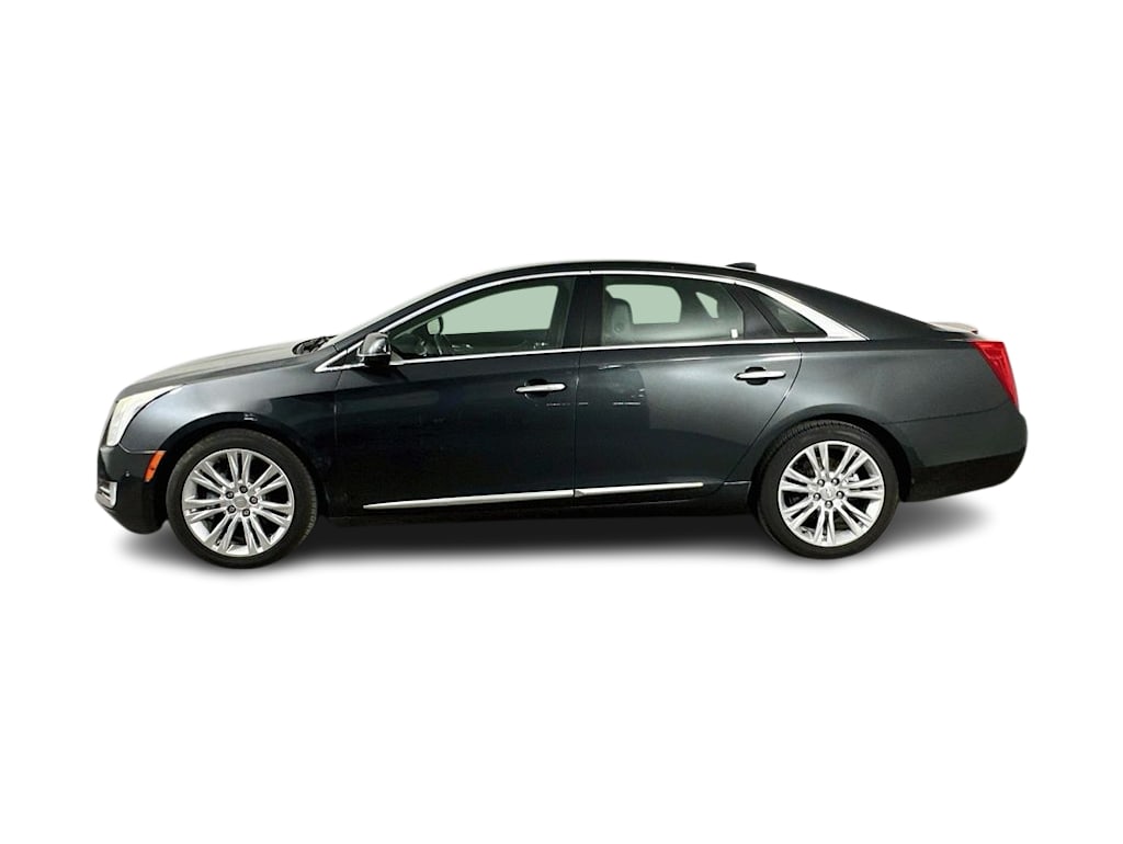 Thumbnail: 2016 Cadillac XTS - 3