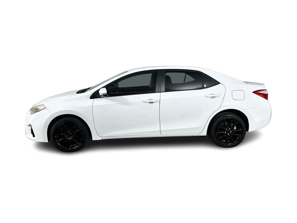 Thumbnail: 2016 Toyota Corolla - 3