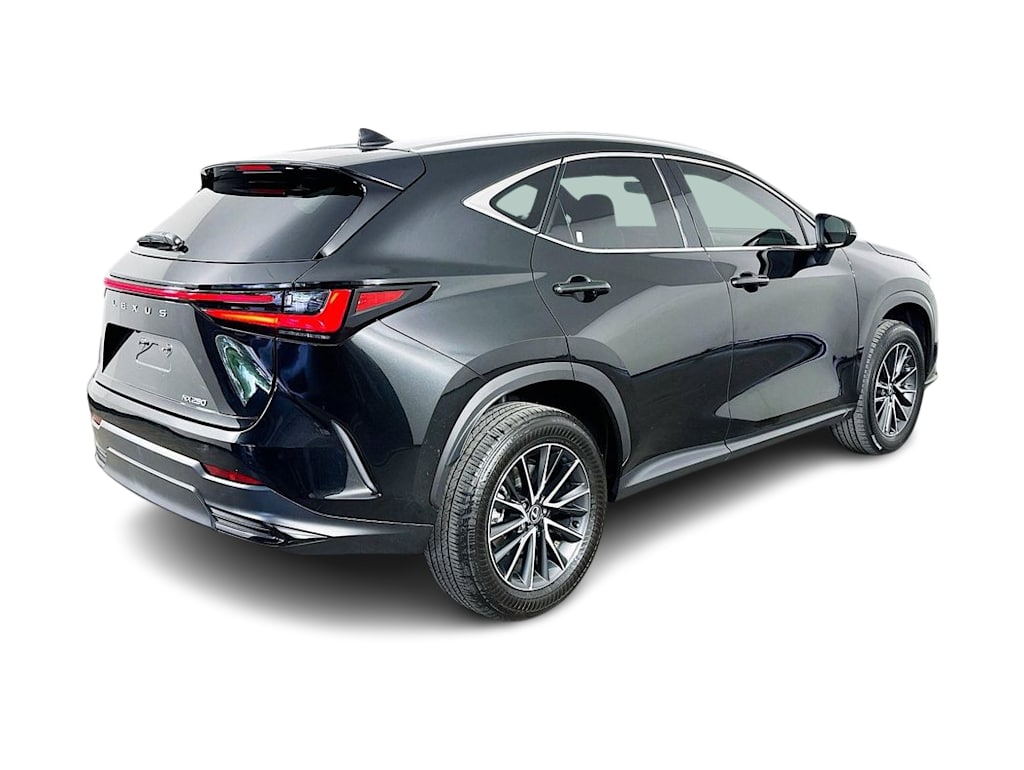 Thumbnail: 2024 Lexus ES - 24