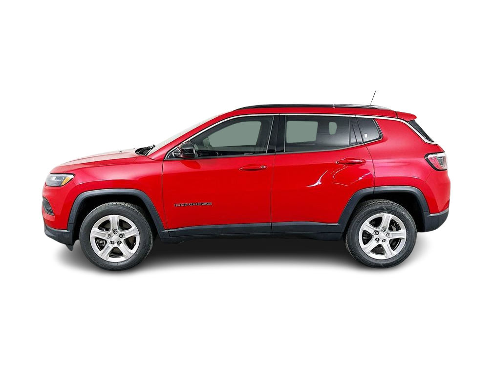 Thumbnail: 2023 Jeep Compass - 3